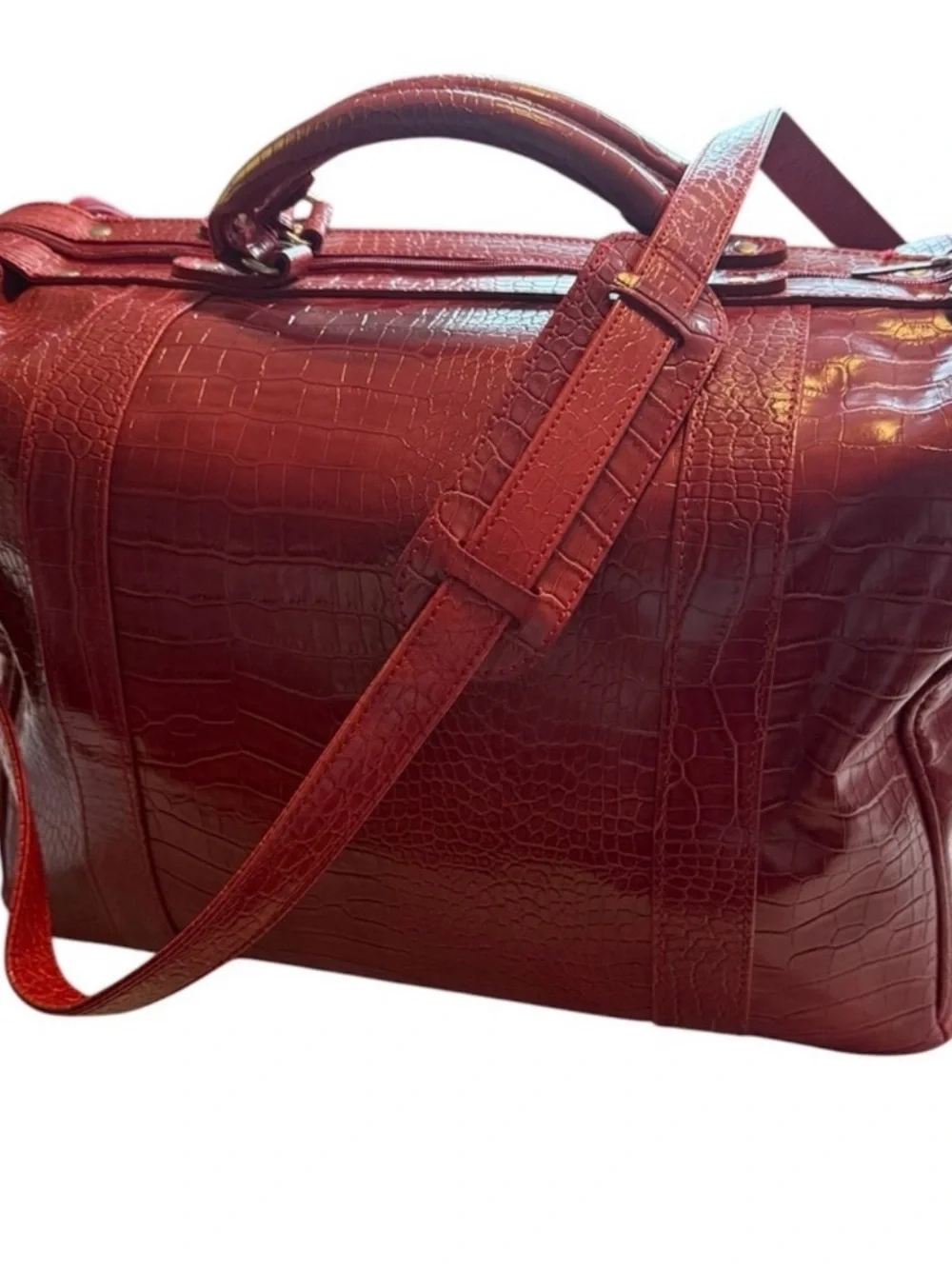 Red Crocodile Embossed Bath & Body Works Collectors Edition Luggage Set
